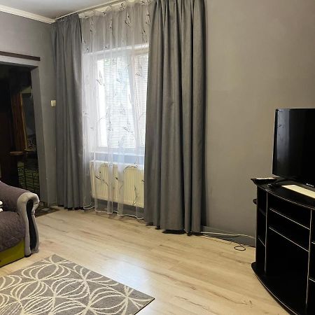 Apartment On Stefanyka 42/5 Berehove (Transcarpathia) Exterior photo